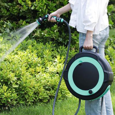 Andeca  SMART 20m slange Indbygget slangeopruller med brusepistol OSV.